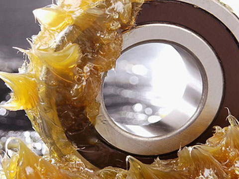 How to Choose the Right Engine Oil